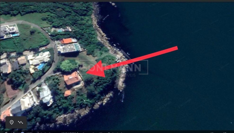 Imagem Casa com 3 Quartos à Venda, 750 m² em Centro - Itapema