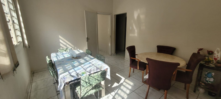 Imagem Imóvel com 3 Quartos à Venda, 260 m² em Centro - Piracicaba