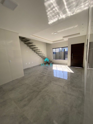 Imagem Sobrado com 2 Quartos à Venda, 126 m² em Ingleses Do Rio Vermelho - Florianópolis