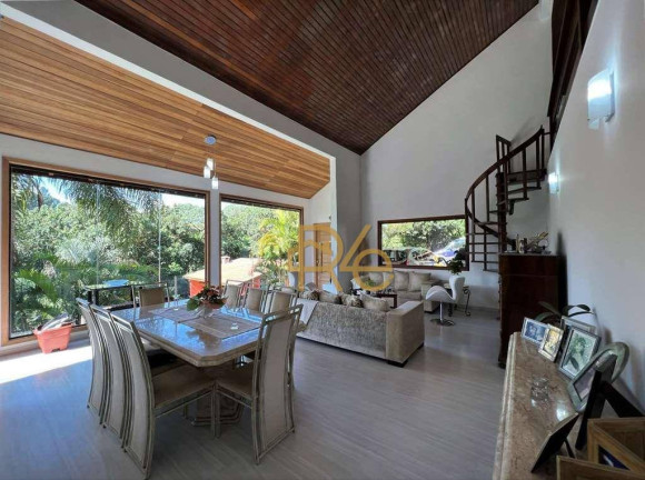 Imagem Casa com 4 Quartos à Venda, 350 m² em Fazendinha - Carapicuíba Imagem Casa com 4 Quartos à Venda, 350 m² em Fazendinha - Carapicuíba
