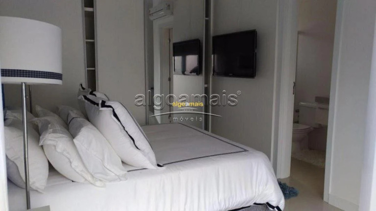 Imagem Casa com 5 Quartos à Venda, em Atlântida - Xangri-lá Imagem Casa com 5 Quartos à Venda, em Atlântida - Xangri-lá