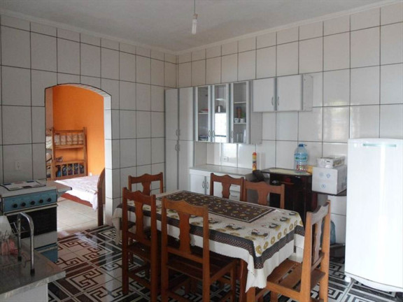 Imagem Casa com 1 Quarto à Venda, 40 m² em Loty - Itanhaem Imagem Casa com 1 Quarto à Venda, 40 m² em Loty - Itanhaem