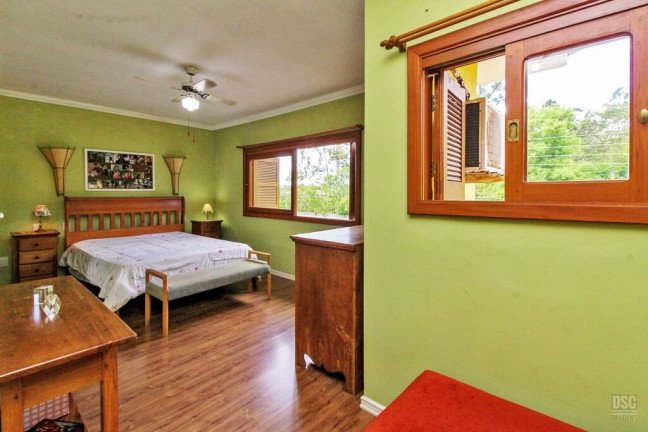 Imagem Casa com 3 Quartos à Venda, 197 m² em Hípica - Porto Alegre Imagem Casa com 3 Quartos à Venda, 197 m² em Hípica - Porto Alegre