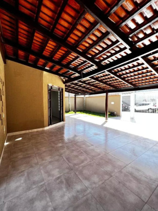 Imagem Casa com 3 Quartos à Venda, 243 m² em Parque Das Laranjeiras Acréscimo - Goiânia