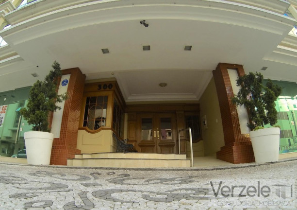 Imagem Apartamento com 3 Quartos para Temporada, 146 m² em Centro - Balneário Camboriú