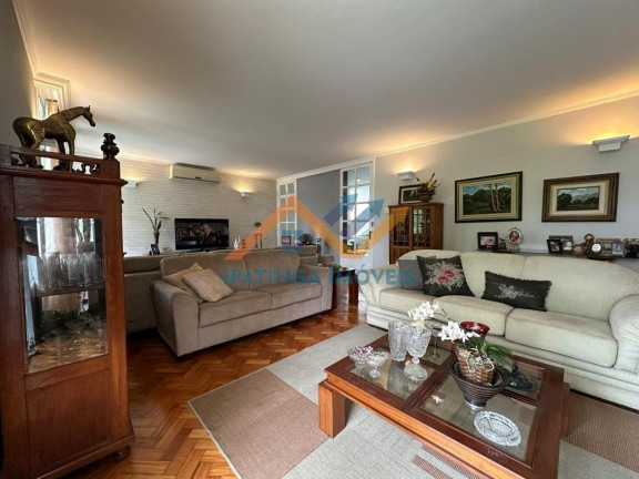 Imagem Casa com 3 Quartos à Venda, 370 m² em Castelo - Ipatinga Imagem Casa com 3 Quartos à Venda, 370 m² em Castelo - Ipatinga