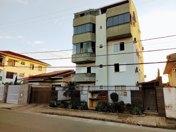Apartamento com 2 Quartos à Venda, 75 m² em Iririú - Joinville
