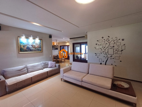 Imagem Casa com 4 Quartos à Venda, 996 m² em Centro - Eusébio Imagem Casa com 4 Quartos à Venda, 996 m² em Centro - Eusébio