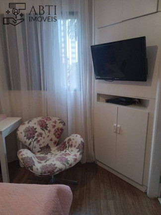 Imagem Apartamento com 3 Quartos à Venda, 110 m² em Moema - São Paulo