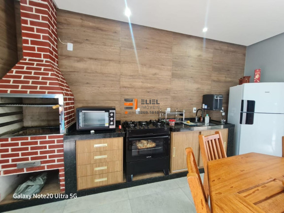 Imagem Casa com 4 Quartos à Venda, 272 m² em Atalaia - Salinópolis
