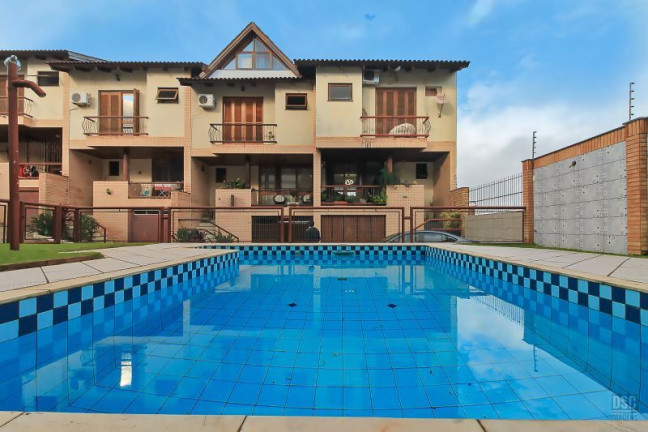 Imagem Casa com 3 Quartos à Venda, 183 m² em Ipanema - Porto Alegre Imagem Casa com 3 Quartos à Venda, 183 m² em Ipanema - Porto Alegre