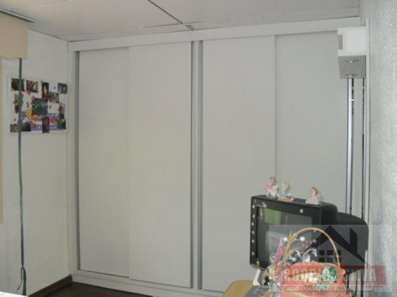 Imagem Casa com 3 Quartos à Venda, em Parque Dos Maias - Porto Alegre Imagem Casa com 3 Quartos à Venda, em Parque Dos Maias - Porto Alegre