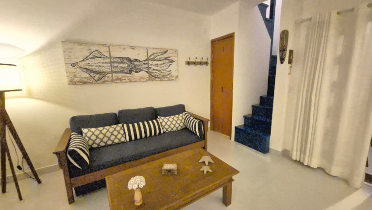 Imagem Sobrado com 2 Quartos para Temporada, 60 m² em Camburizinho - São Sebastião Imagem Sobrado com 2 Quartos para Temporada, 60 m² em Camburizinho - São Sebastião