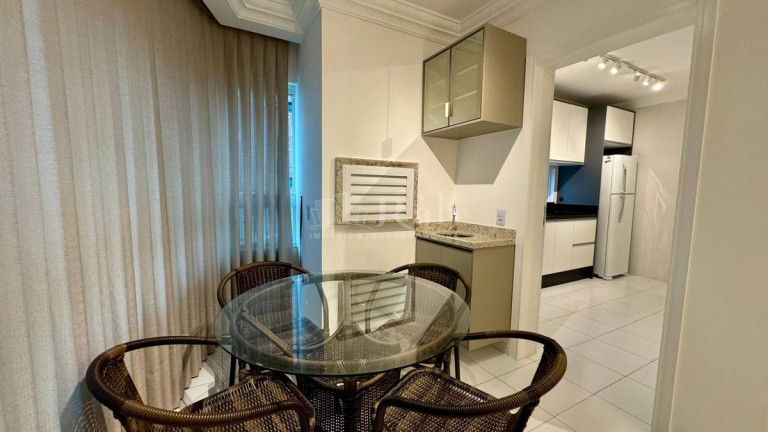 Imagem Apartamento com 3 Quartos à Venda, 108 m² em Centro - Balneário Camboriú