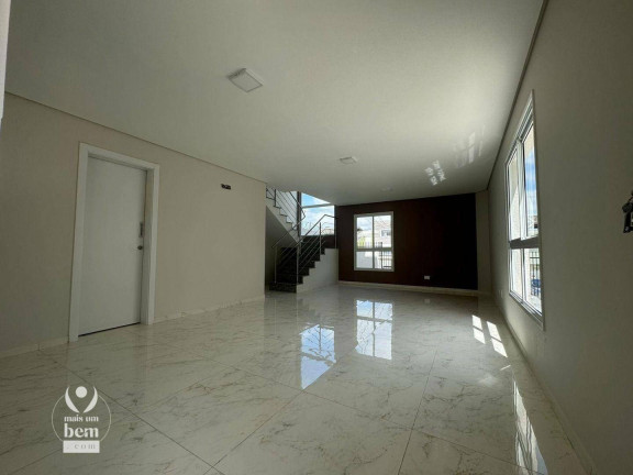 Sobrado com 3 Quartos à Venda, 144 m² em Atuba - Curitiba