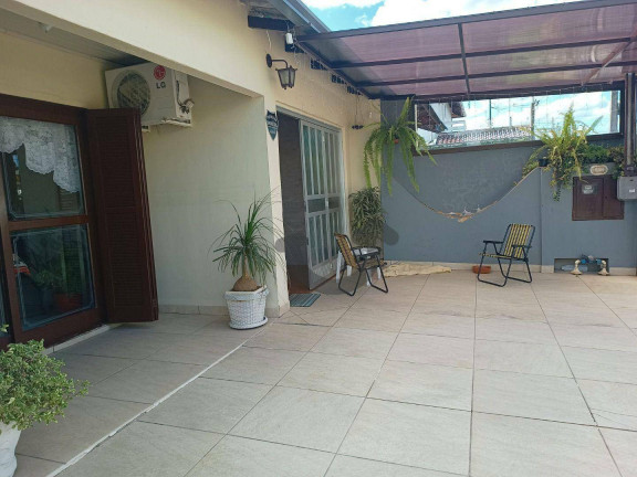 Imagem Casa com 3 Quartos à Venda, 120 m² em Várzea - Santa Cruz Do Sul Imagem Casa com 3 Quartos à Venda, 120 m² em Várzea - Santa Cruz Do Sul
