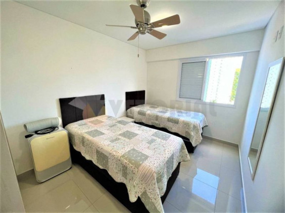 Imagem Apartamento com 2 Quartos à Venda, 90 m²