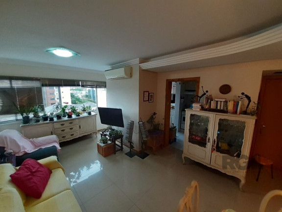 Imagem Imóvel com 2 Quartos à Venda, em Menino Deus - Porto Alegre Imagem Imóvel com 2 Quartos à Venda, em Menino Deus - Porto Alegre