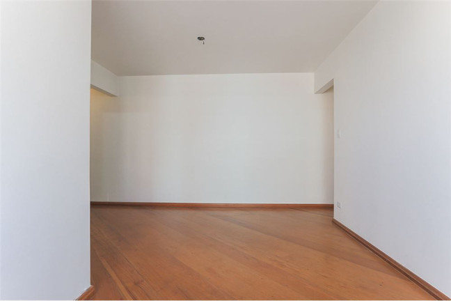Imagem Imóvel com 2 Quartos à Venda, em Sumaré - São Paulo Imagem Imóvel com 2 Quartos à Venda, em Sumaré - São Paulo