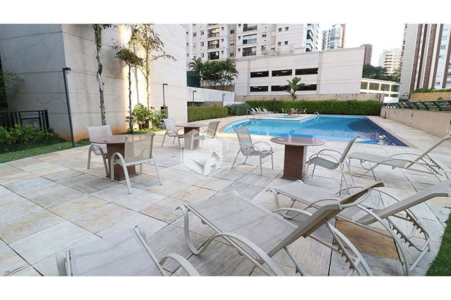 Imagem Apartamento com 4 Quartos à Venda, 226 m² em Morumbi - São Paulo Imagem Apartamento com 4 Quartos à Venda, 226 m² em Morumbi - São Paulo