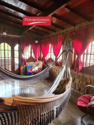 Imagem Casa com 3 Quartos à Venda, em Centro - Petrópolis Imagem Casa com 3 Quartos à Venda, em Centro - Petrópolis
