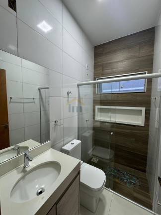 Imagem Casa com 3 Quartos à Venda, 130 m² em Setor Alto Do Vale - Goiânia