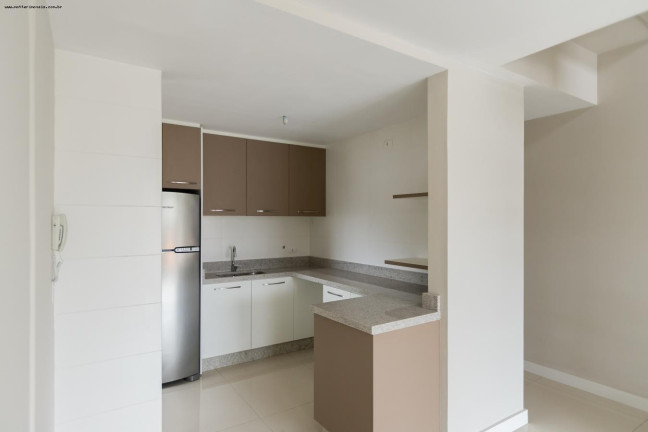 Imagem Apartamento com 2 Quartos à Venda, 143 m² em água Verde - Curitiba