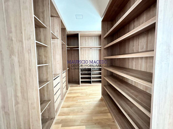 Imagem Casa com 4 Quartos à Venda, 450 m² em Alphaville - Santana De Parnaíba Imagem Casa com 4 Quartos à Venda, 450 m² em Alphaville - Santana De Parnaíba