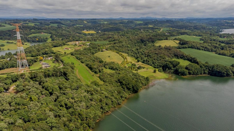 Imagem Terreno à Venda, 15.000 m² em Passaúna - Campo Largo Imagem Terreno à Venda, 15.000 m² em Passaúna - Campo Largo