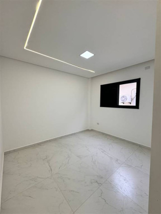Imagem Casa com 4 Quartos à Venda, 160 m² em Guilhermina - Praia Grande Imagem Casa com 4 Quartos à Venda, 160 m² em Guilhermina - Praia Grande