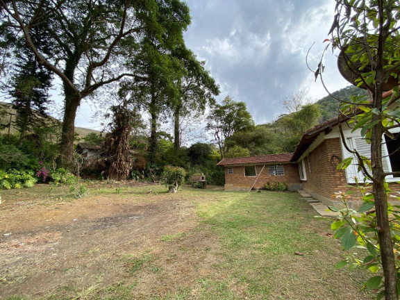 Imagem Casa com 4 Quartos à Venda, 179 m² em Jardim Salaco - Teresópolis Imagem Casa com 4 Quartos à Venda, 179 m² em Jardim Salaco - Teresópolis