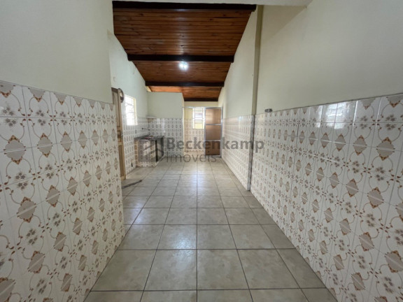 Imagem Sobrado com 3 Quartos à Venda, em Aterrado - Volta Redonda Imagem Sobrado com 3 Quartos à Venda, em Aterrado - Volta Redonda