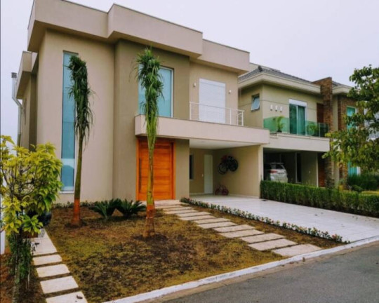 Casa com 3 Quartos à Venda, 345 m² em Centro Comercial Jubran - Barueri