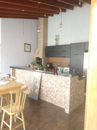 Imagem Casa com 3 Quartos à Venda, 135 m² em Centro - Tanabi