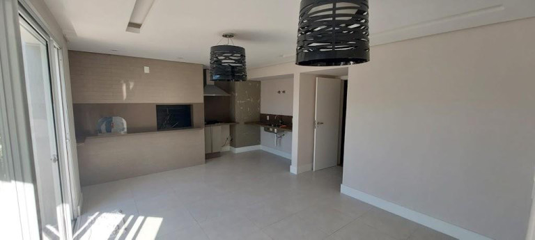 Imagem Casa com 3 Quartos à Venda, 350 m² em João Paulo - Florianópolis