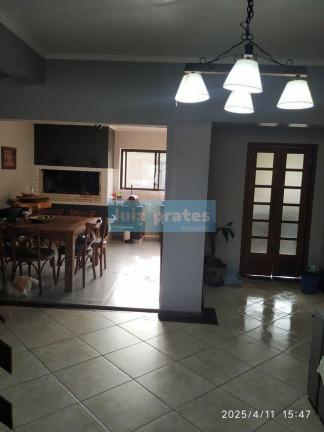 Imagem Casa com 3 Quartos à Venda, 423 m² em Laranjal - Pelotas Imagem Casa com 3 Quartos à Venda, 423 m² em Laranjal - Pelotas