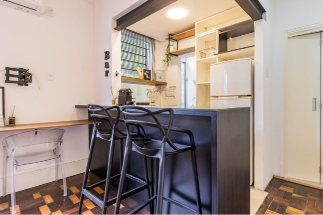 Imagem Apartamento com 1 Quarto à Venda, 22 m² em Floresta - Porto Alegre Imagem Apartamento com 1 Quarto à Venda, 22 m² em Floresta - Porto Alegre
