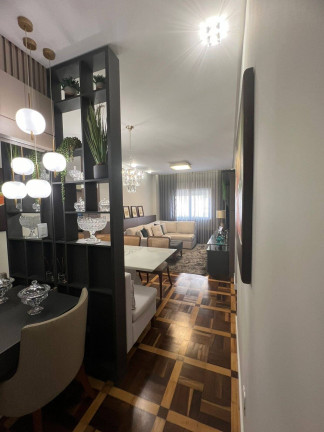 Imagem Apartamento com 3 Quartos à Venda, 114 m² em Centro - Florianópolis Imagem Apartamento com 3 Quartos à Venda, 114 m² em Centro - Florianópolis