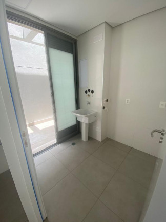 Imagem Casa de Condomínio com 3 Quartos à Venda, 200 m² em Tamboré - Santana De Parnaíba Imagem Casa de Condomínio com 3 Quartos à Venda, 200 m² em Tamboré - Santana De Parnaíba