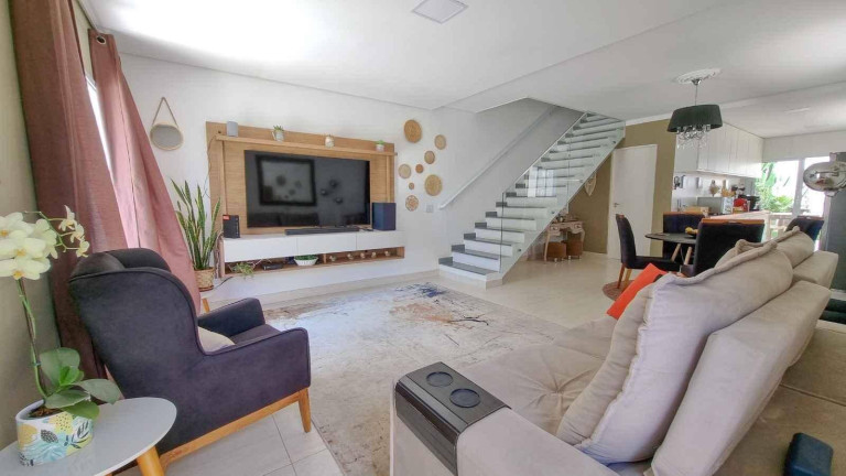 Imagem Casa com 3 Quartos à Venda, 251 m² em Jardim Paulista - Atibaia Imagem Casa com 3 Quartos à Venda, 251 m² em Jardim Paulista - Atibaia