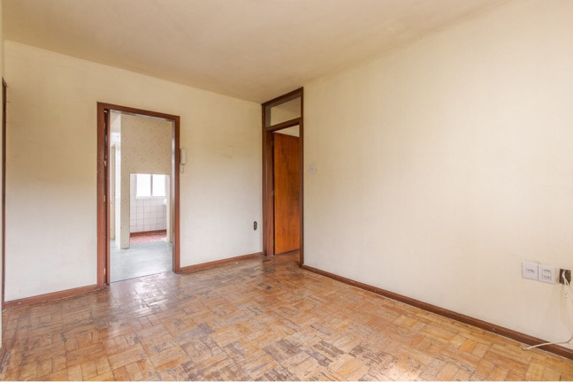 Imagem Apartamento com 3 Quartos à Venda, 78 m² em São Sebastião - Porto Alegre Imagem Apartamento com 3 Quartos à Venda, 78 m² em São Sebastião - Porto Alegre