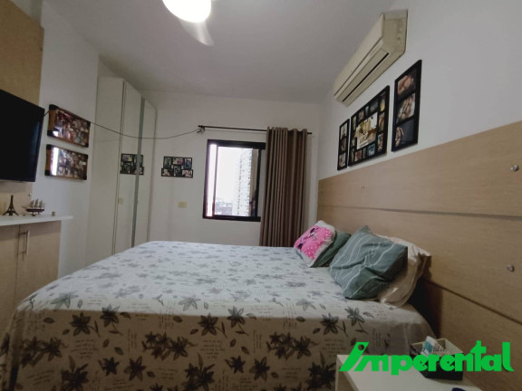 Imagem Apartamento com 2 Quartos à Venda, 91 m² em Macuco - Santos