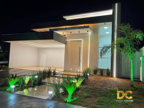 Casa de Condomínio com 3 Quartos à Venda, 220 m² em Petrópolis - Várzea Grande