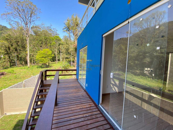 Imagem Casa com 4 Quartos à Venda, 220 m² em Granja Guarani - Teresópolis Imagem Casa com 4 Quartos à Venda, 220 m² em Granja Guarani - Teresópolis