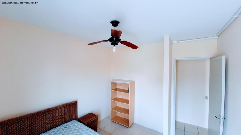Imagem Apartamento com 2 Quartos à Venda, 51 m² em Centro - Peruíbe