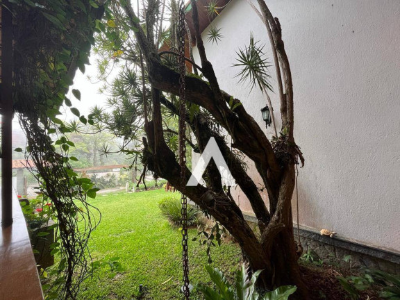 Imagem Casa com 5 Quartos à Venda, 350 m² em Iucas - Teresópolis Imagem Casa com 5 Quartos à Venda, 350 m² em Iucas - Teresópolis