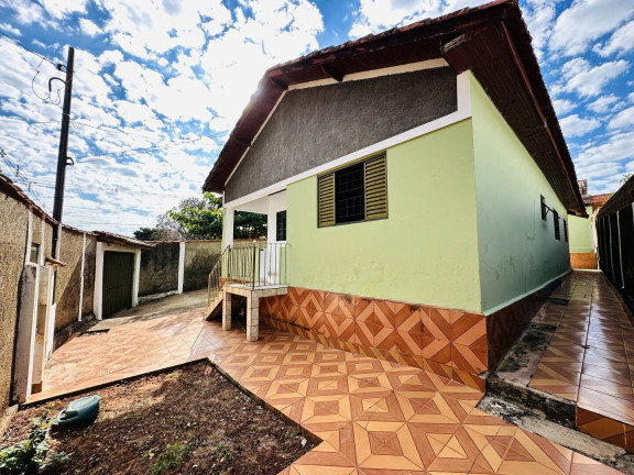Imagem Casa com 3 Quartos à Venda, 375 m² em São Manuel