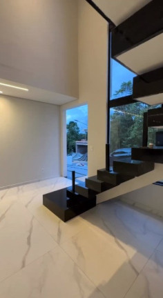 Imagem Casa com 4 Quartos à Venda, 285 m² em Ponta Negra - Manaus Imagem Casa com 4 Quartos à Venda, 285 m² em Ponta Negra - Manaus