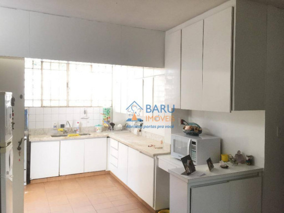 Imagem Casa com 3 Quartos à Venda, 300 m² em Pacaembu - São Paulo Imagem Casa com 3 Quartos à Venda, 300 m² em Pacaembu - São Paulo