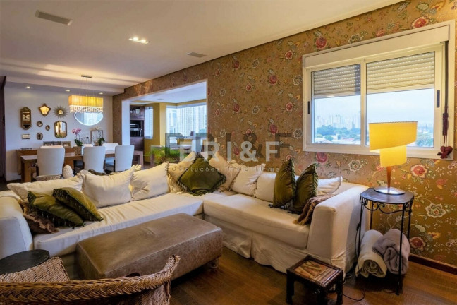 Imagem Apartamento com 5 Quartos à Venda, 238 m² em Brooklin - São Paulo Imagem Apartamento com 5 Quartos à Venda, 238 m² em Brooklin - São Paulo